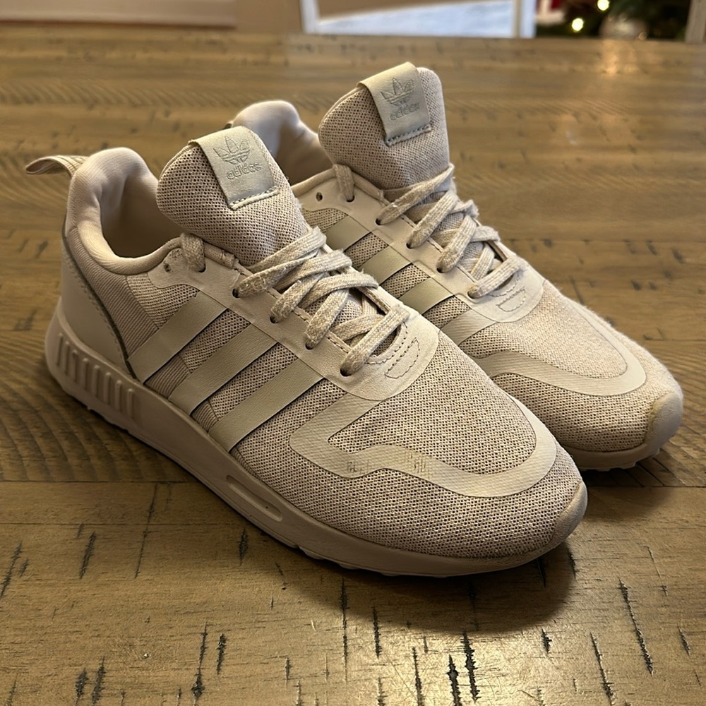 Youth size 3 Adidas beige sneaker